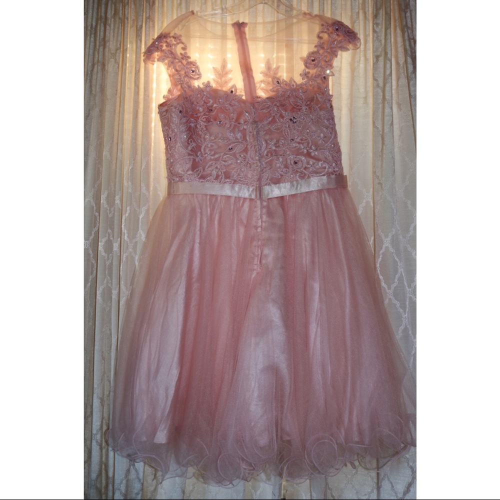 Dress - Picture 2 of 5